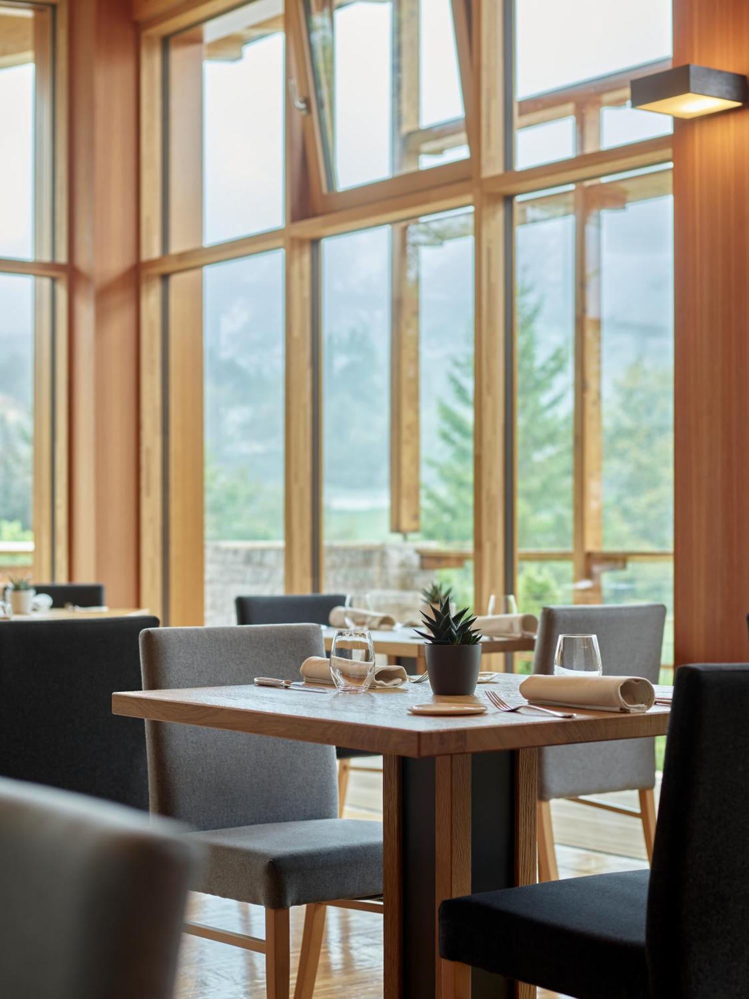 Corona Dolomites Hotel Andalo Luaran gambar